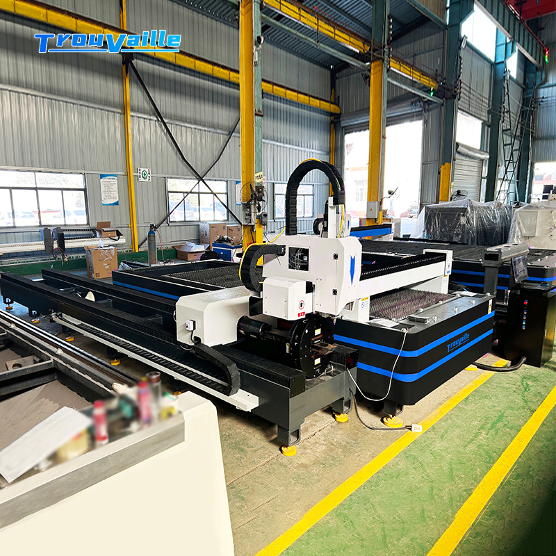 Metal Sheet and Tube Fiber Laser Cutting Machine
