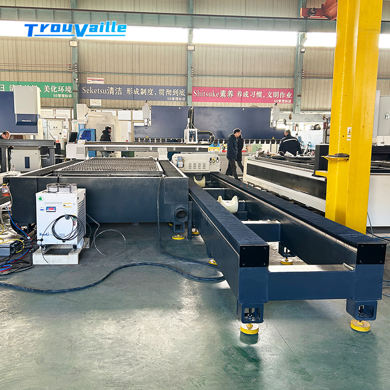 Metal Sheet and Tube Fiber Laser Cutting Machine